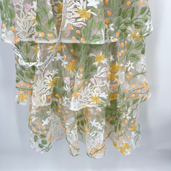ELLIATT | NWT Experience Maxi Dress in Multi Floral Embroidered Tiered Gown S - Picture 9 of 16